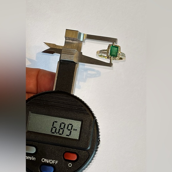 14k Gold Natural Deposit & Emerald Ring ✨FIRM✨ - Picture 7 of 16